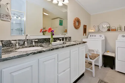 49 Constitution Way Dover NH 03820