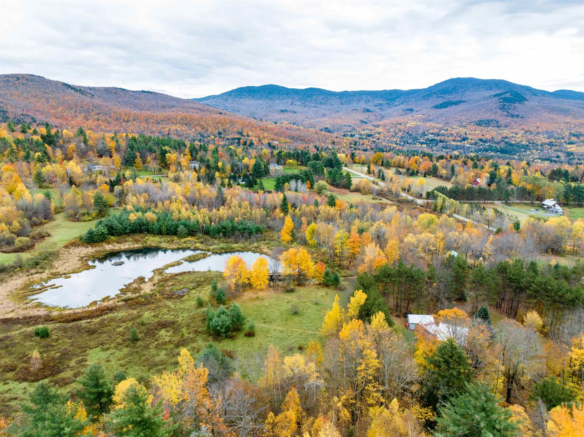 Tbd Taber Hill Road Stowe VT 05672
