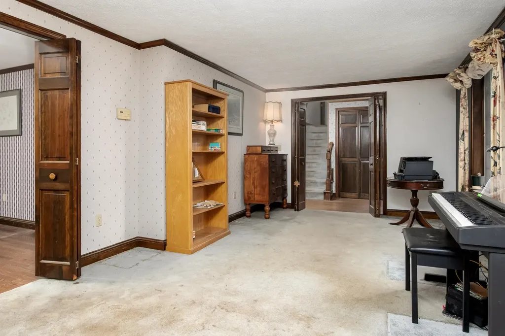 179 Mccurdy Road New Boston NH 03070