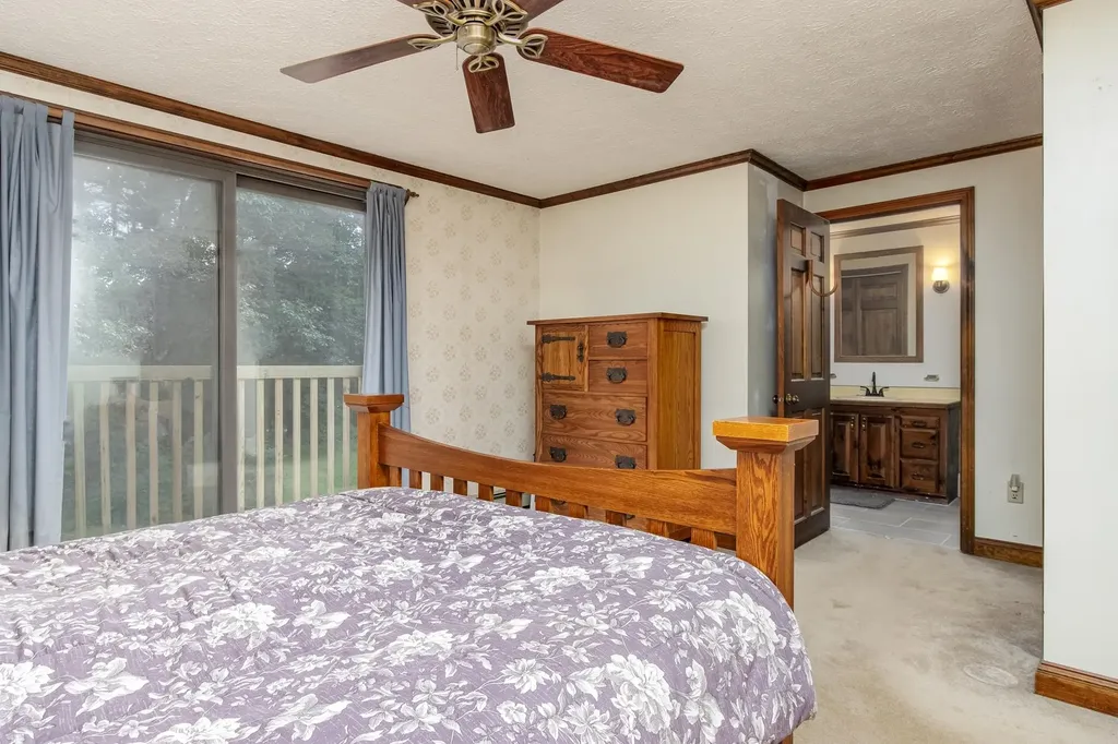 179 Mccurdy Road New Boston NH 03070