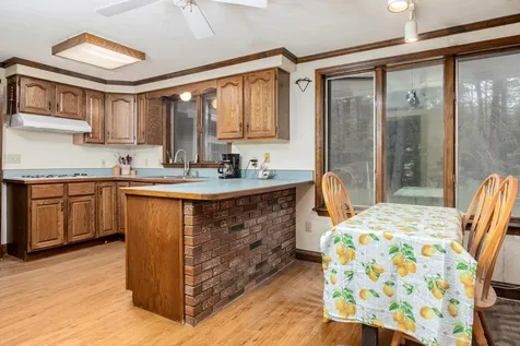 179 Mccurdy Road New Boston NH 03070