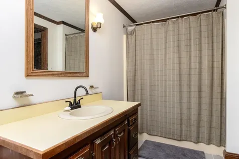 179 Mccurdy Road New Boston NH 03070
