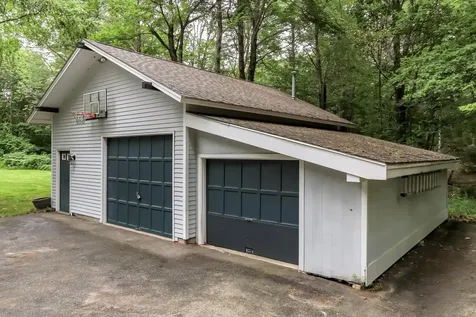 179 Mccurdy Road New Boston NH 03070