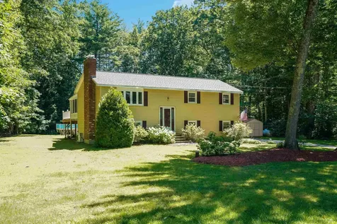 14 Maple Drive Bedford NH 03110