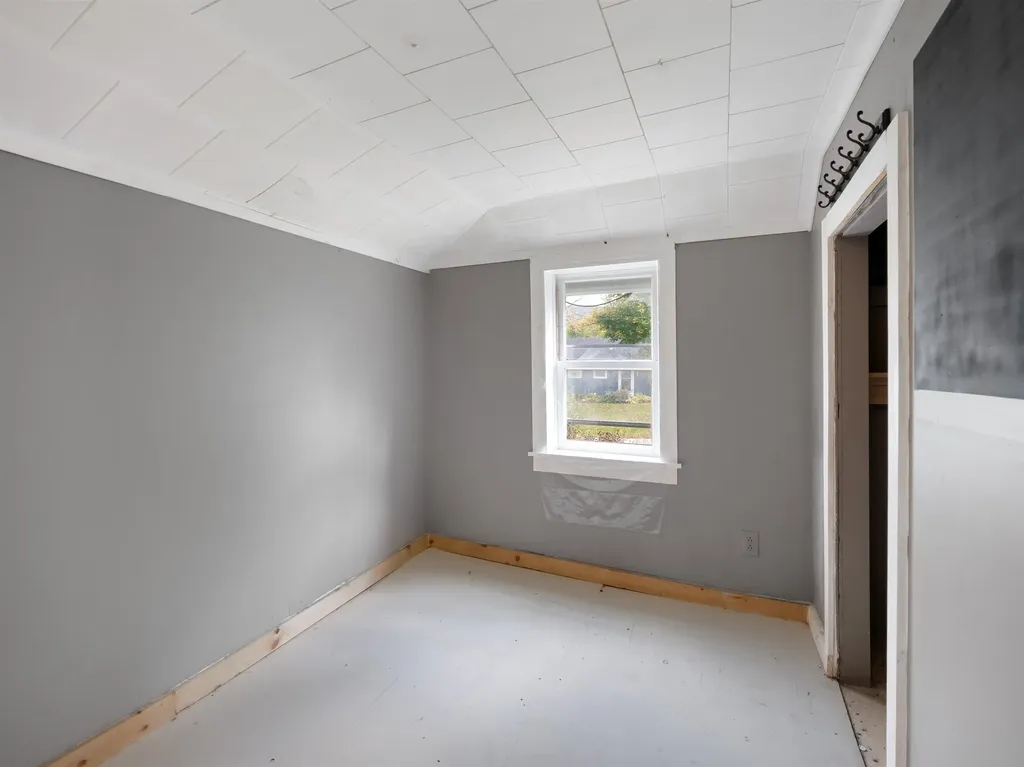 383 Stratton Road Rutland City VT 05701