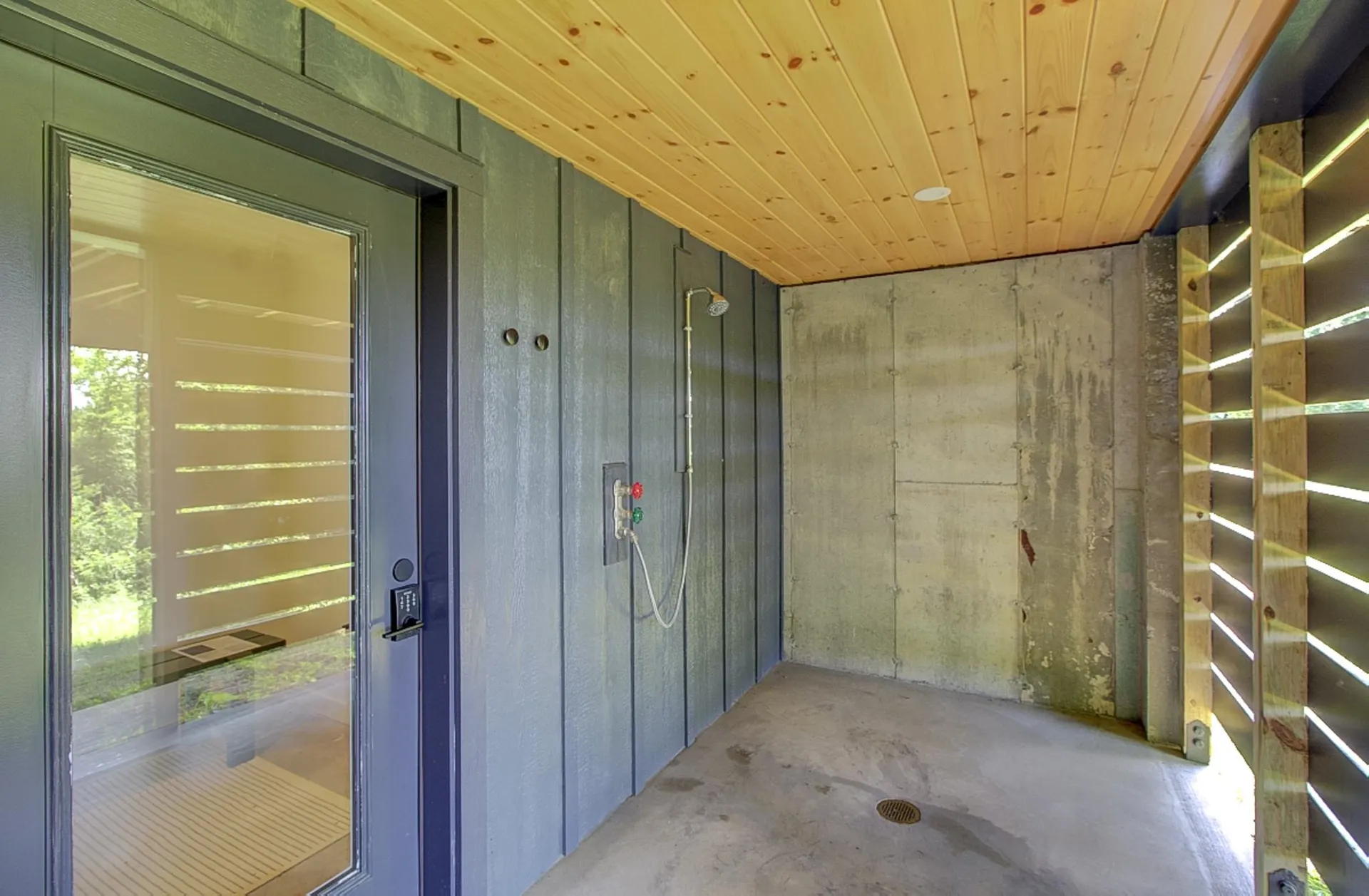 1391 Pelots Point Road North Hero VT 05458