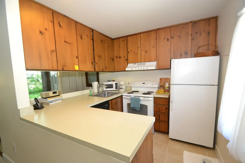 4649 Battleground Road Fayston VT 05673