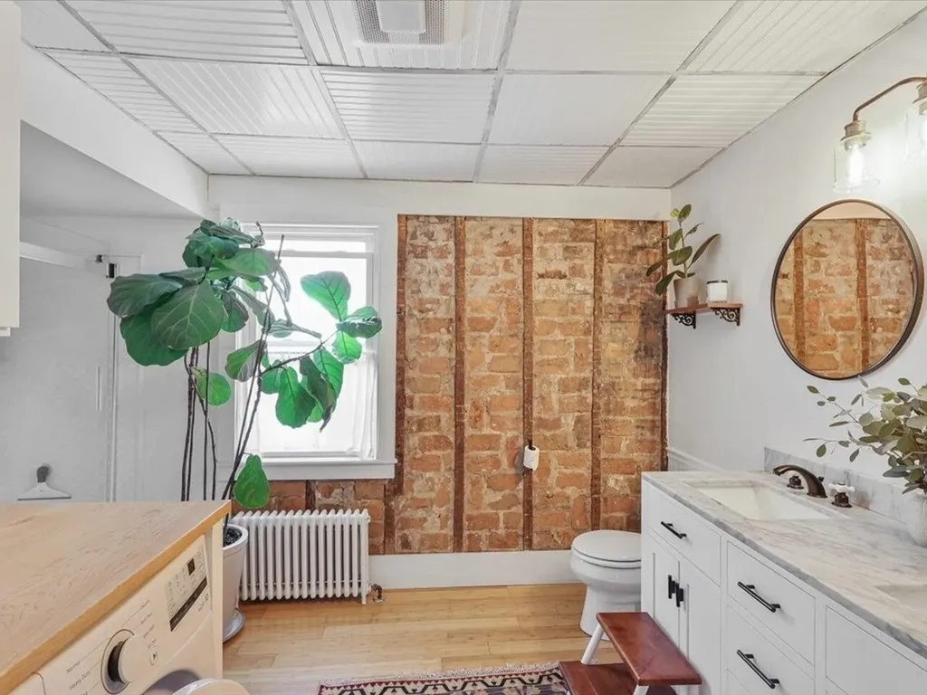 41 Murray Street Burlington VT 05401