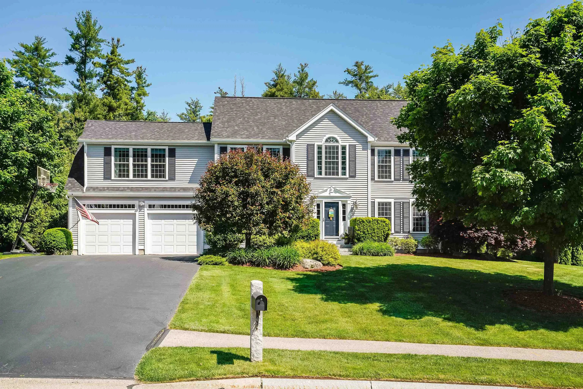 5 Jasper Lane Nashua NH 03063