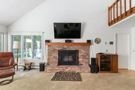 94 Greensward Drive Grantham NH 03753