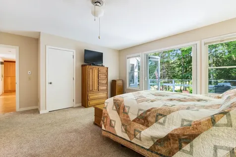 94 Greensward Drive Grantham NH 03753