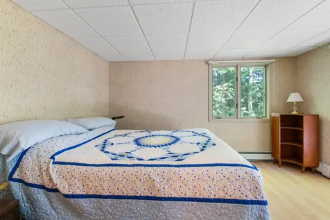 94 Greensward Drive Grantham NH 03753