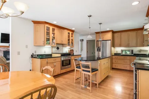 94 Greensward Drive Grantham NH 03753