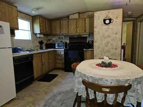 48 Codfish Hill Road Canaan NH 03741