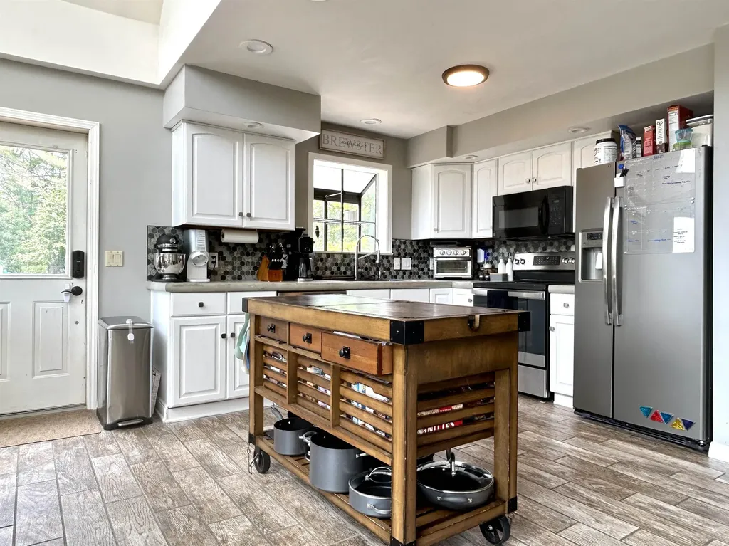 350 Splitrock Road Grantham NH 03753