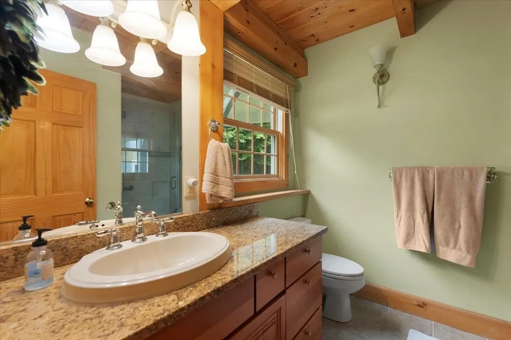 450 Deerwood Hill Road Londonderry VT 05155