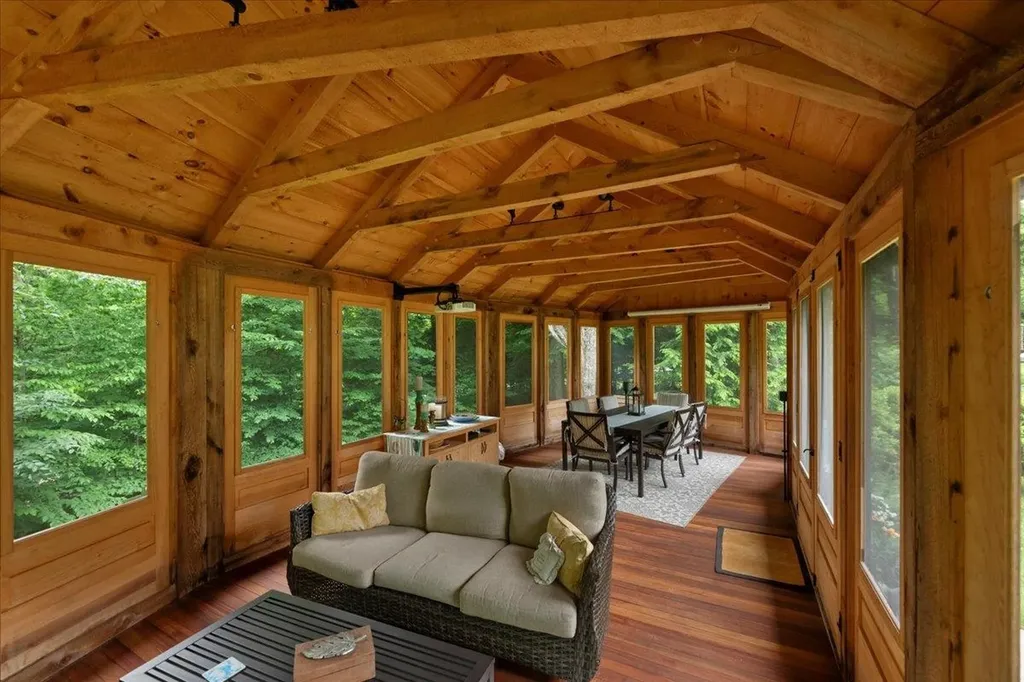 450 Deerwood Hill Road Londonderry VT 05155