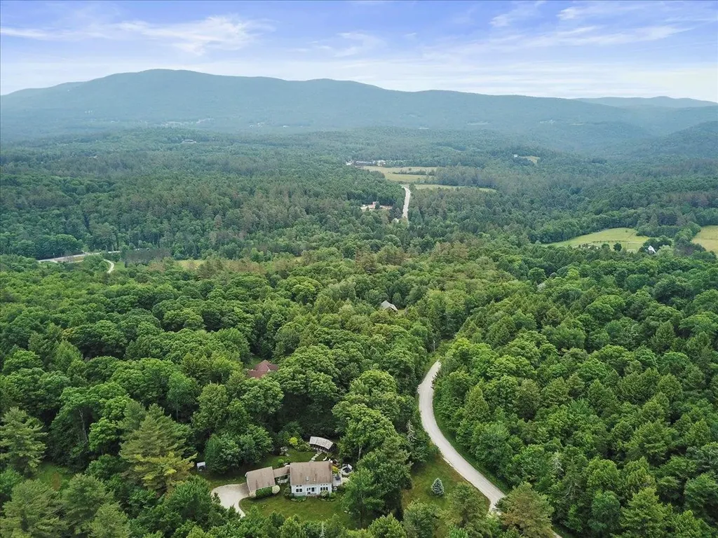 450 Deerwood Hill Road Londonderry VT 05155