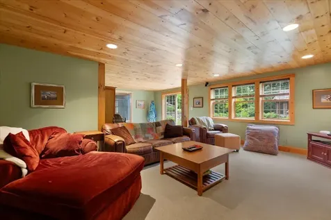 450 Deerwood Hill Road Londonderry VT 05155