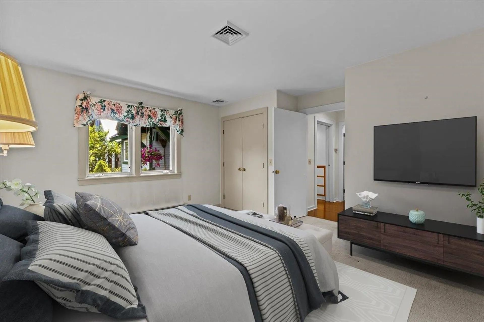 160 Black Bear Run Stowe VT 05672