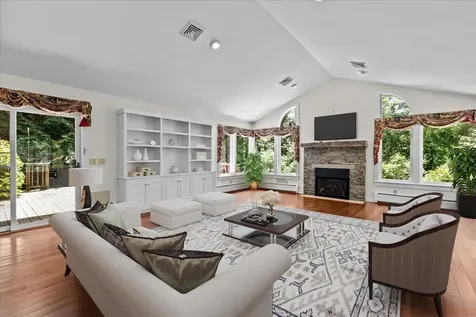 160 Black Bear Run Stowe VT 05672