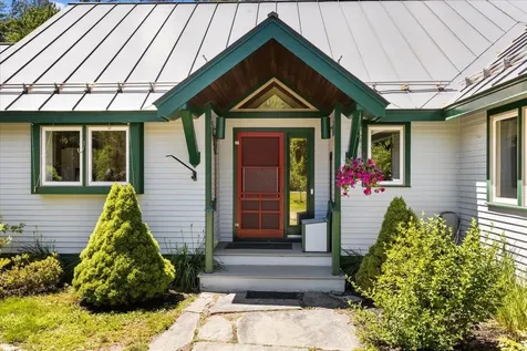 160 Black Bear Run Stowe VT 05672