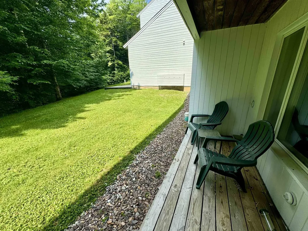 50 Glades Drive Warren VT 05674