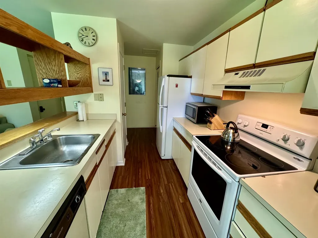 50 Glades Drive Warren VT 05674