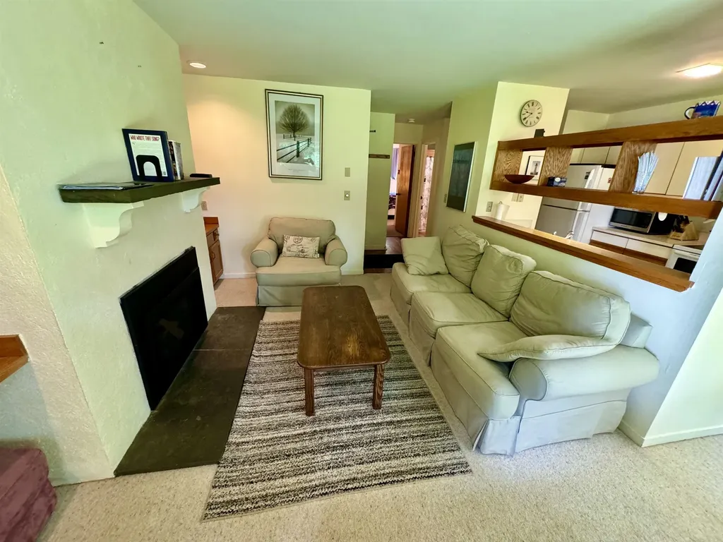 50 Glades Drive Warren VT 05674