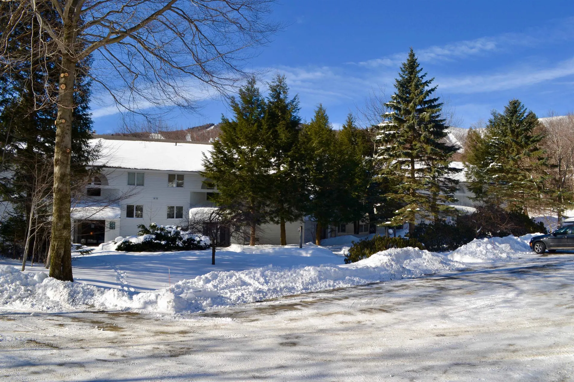 50 Glades Drive Warren VT 05674