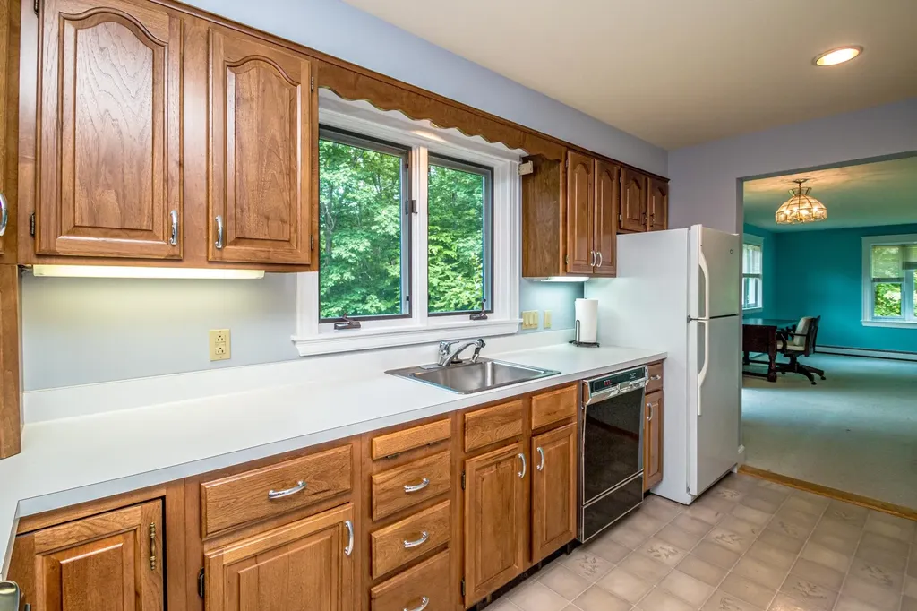 53 Landrock Road Conway NH 03818