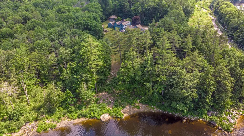 53 Landrock Road Conway NH 03818