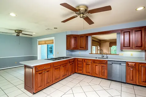 53 Landrock Road Conway NH 03818