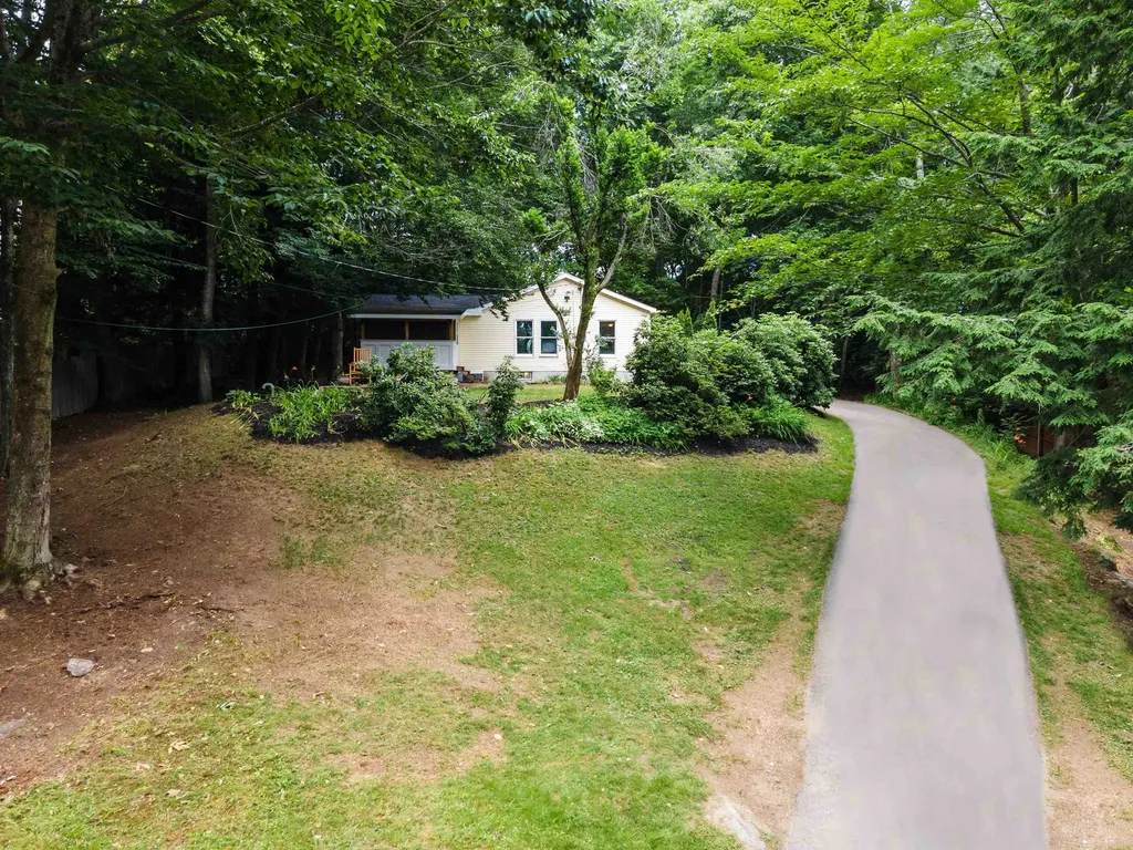 53 Varney Road Barnstead NH 03225