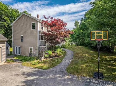 86 Bow Lake Estates Road Strafford NH 03884