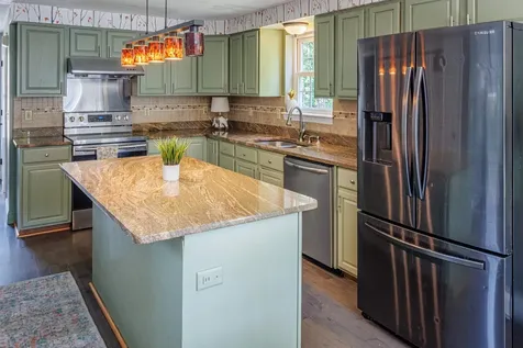 86 Bow Lake Estates Road Strafford NH 03884