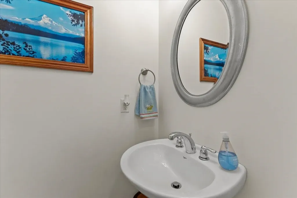 199 Day Lane Williston VT 05495