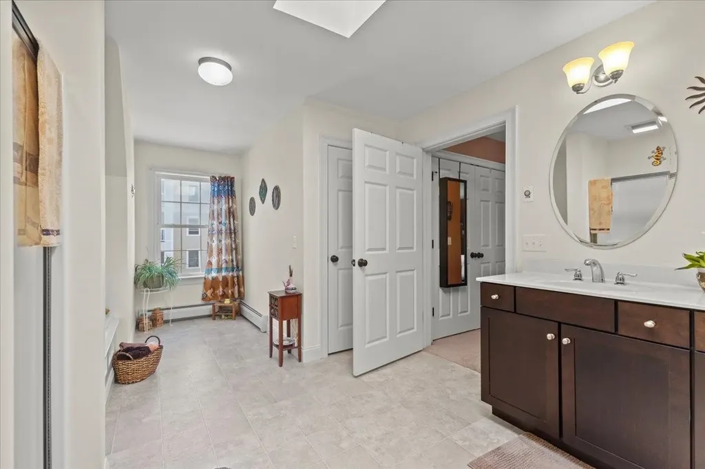 199 Day Lane Williston VT 05495