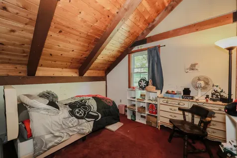 77 Onset Road Bennington NH 03442