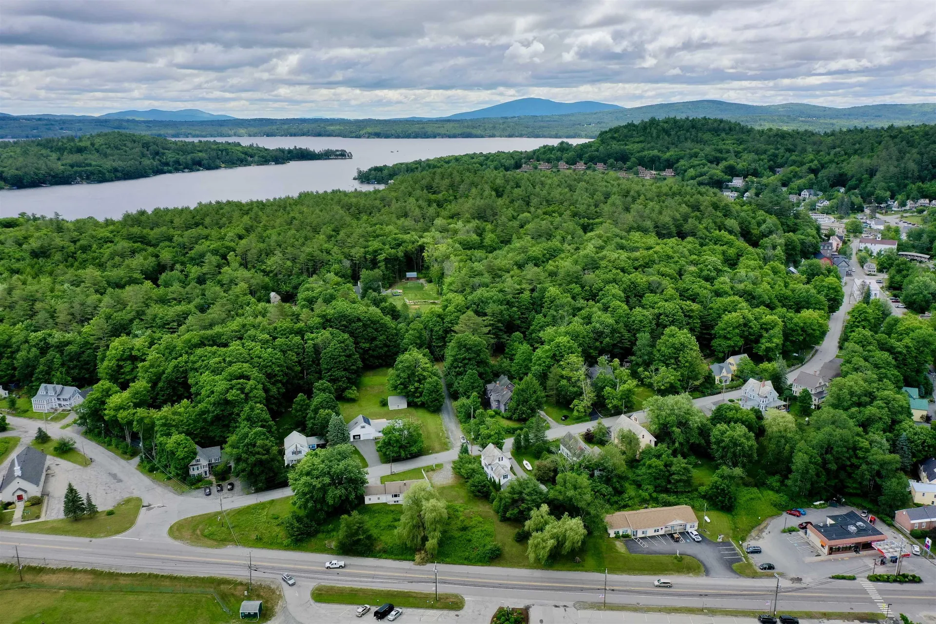 18 Central Street Sunapee NH 03782
