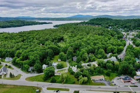 18 Central Street Sunapee NH 03782