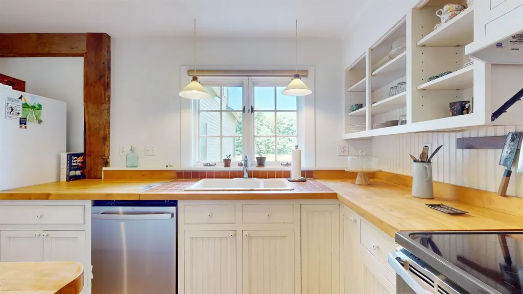 1413 Brown Road Shoreham VT 05770