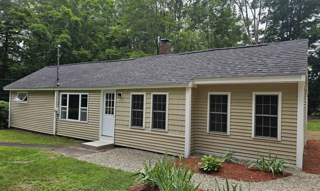 8 Loop Road Acton ME 04001