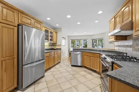 11 Osprey Lane Newmarket NH 03857