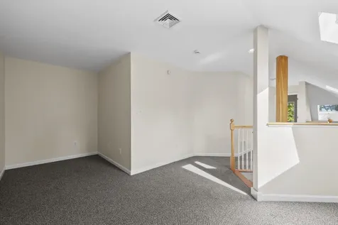 11 Osprey Lane Newmarket NH 03857