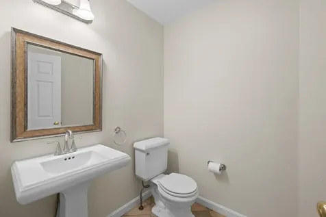 11 Osprey Lane Newmarket NH 03857
