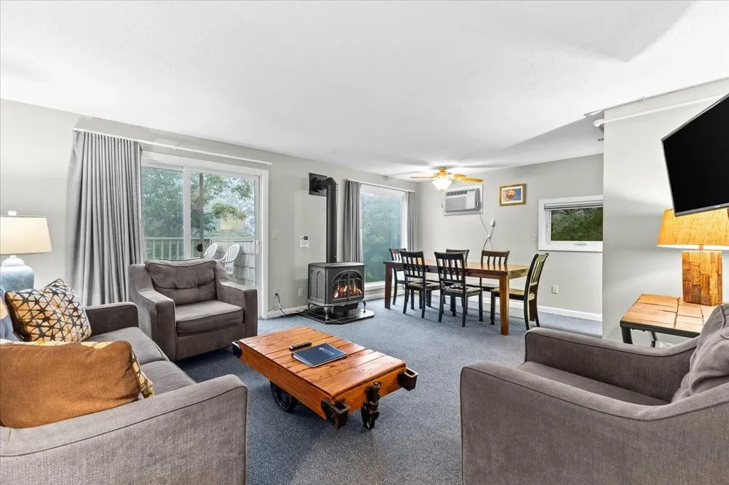 189 Mountainside Drive Stowe VT 05672