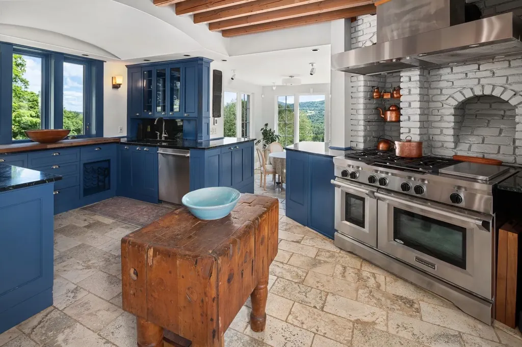 350 South Pitkin Road Albany VT 05820