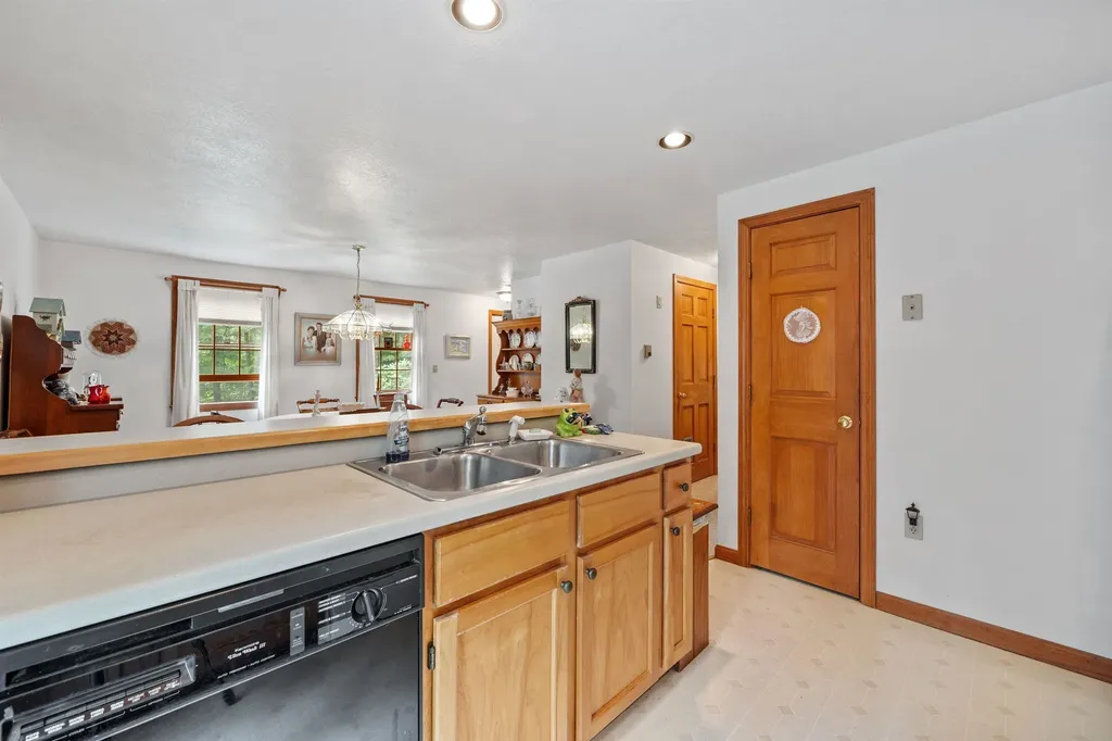 191 Sewall Road Wolfeboro NH 03894