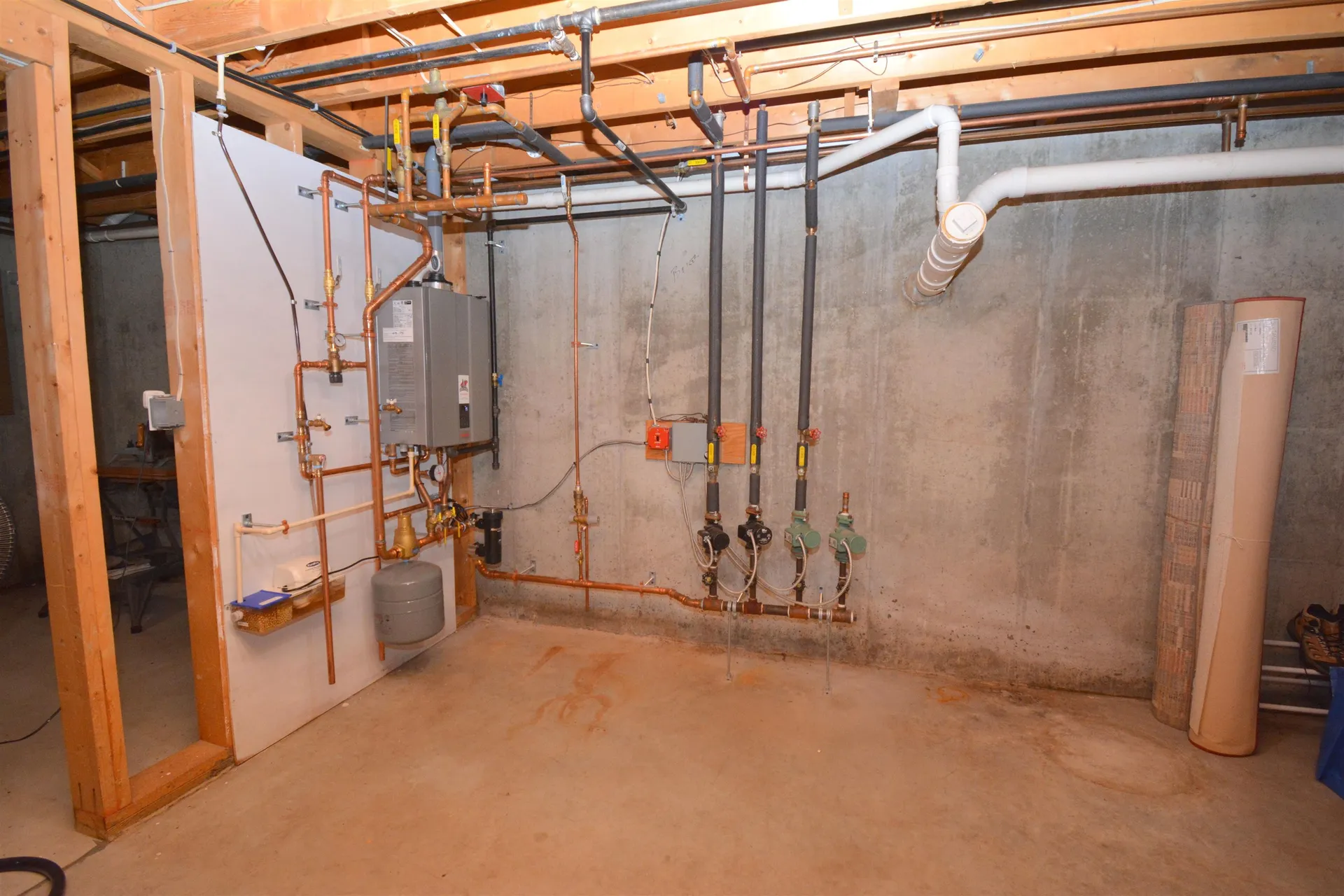 25 Fernwood Lane Grantham NH 03753